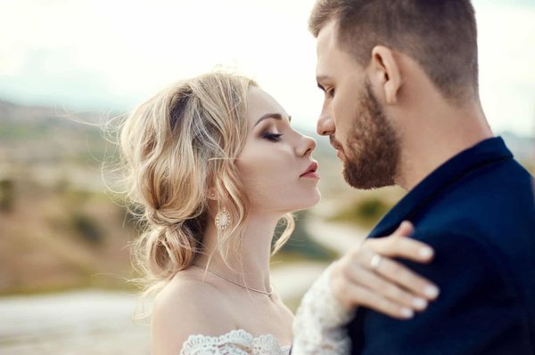 How to build a healthy relationship with food?